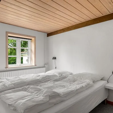 Nette - 15km From The Sea By Interhome Vakantiehuis